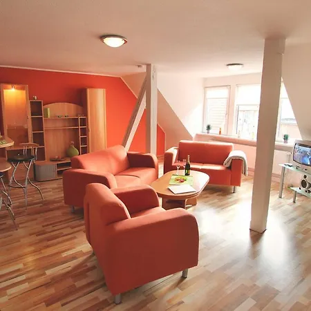 Domizil Leon _ Fewo 1 Apartament *